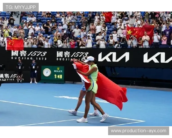 最新网球赛季揭幕战精彩回顾 张帅与纳达尔同场竞技引发热议